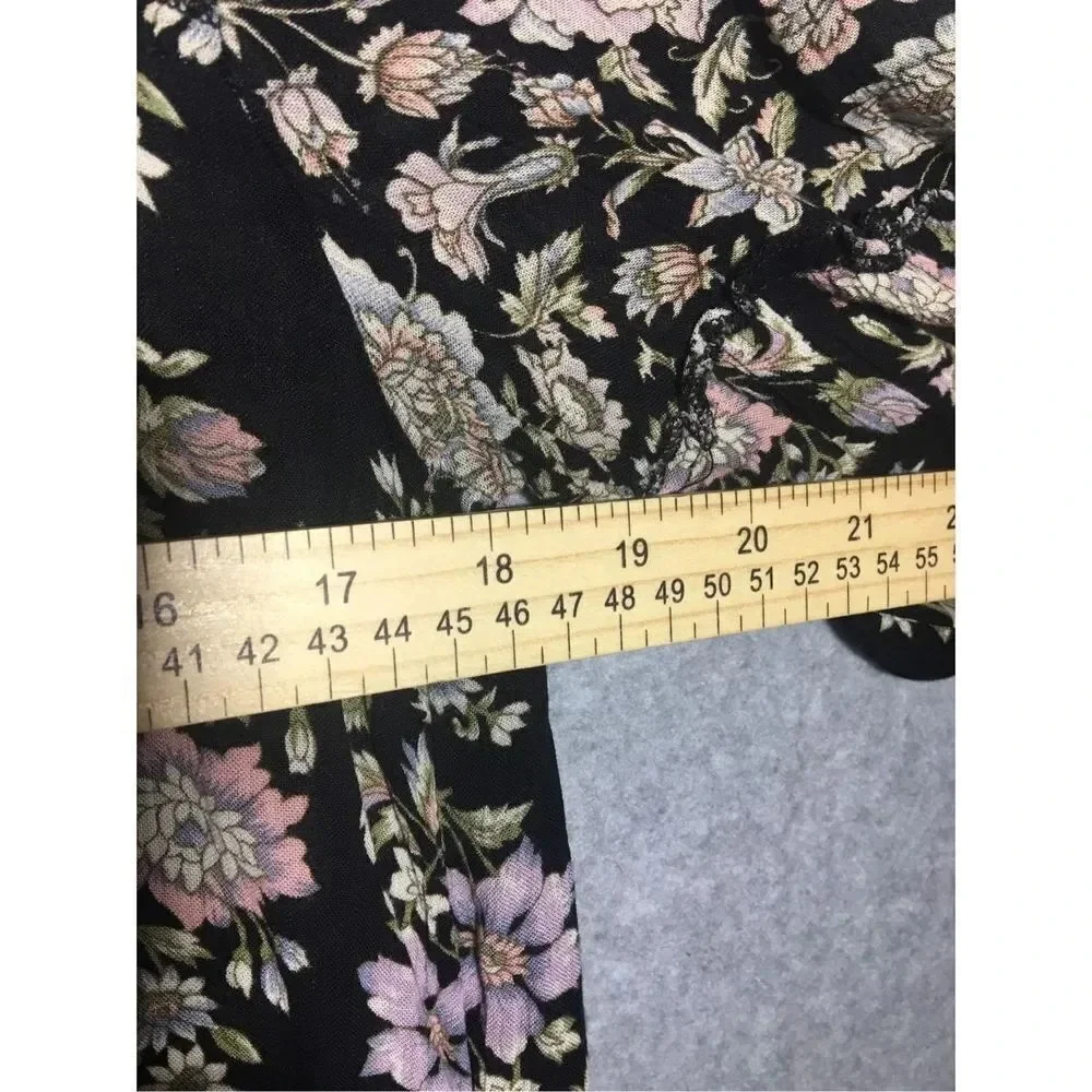 Womens American Eagle Blouse Floral Black Muted Casual Feminine Boho Bell Sleeve